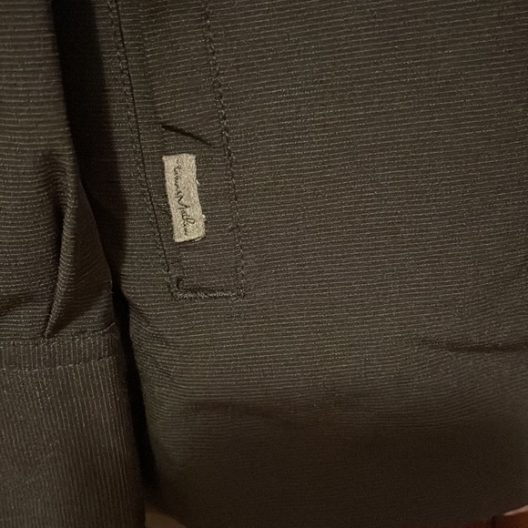 TRAVIS MATHEW L/S REVERSIBLE LIGHT WEIGHT GOLF JACKET. NWOT - Picture 4 of 12